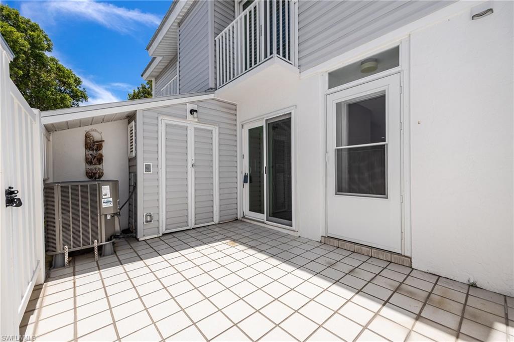 BOARDWALK CAPER - Residential