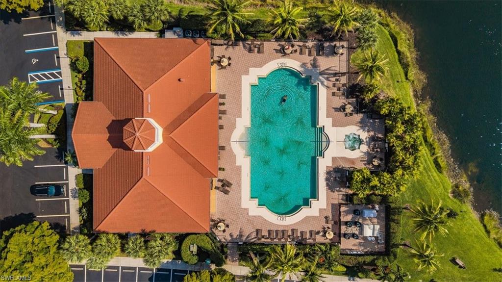 TERRACE IV AT RIVERWALK - Residential
