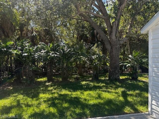SILVER LAKES - Land