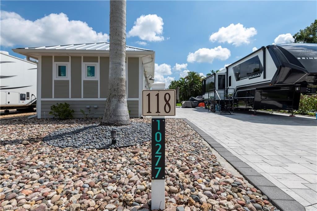 CYPRESS TRAIL RV RESORT - Land
