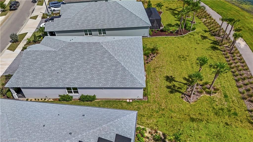 CRESCENT LAKES - Residential