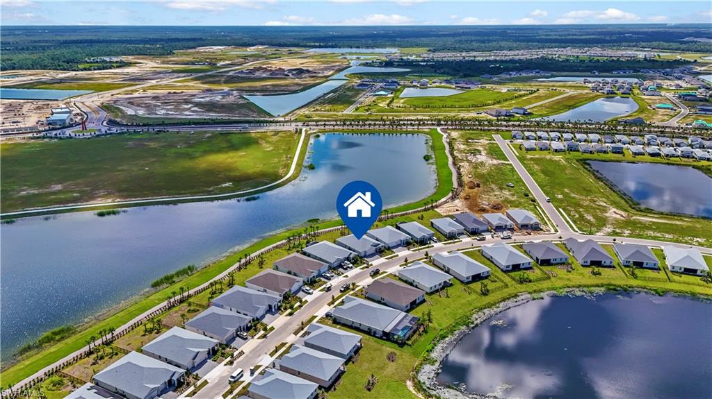 CRESCENT LAKES - Residential