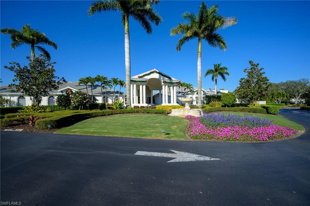 CHATHAM SQUARE - Residential