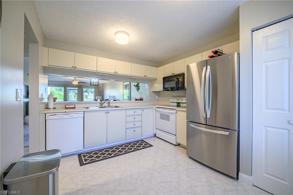 CHATHAM SQUARE - Residential