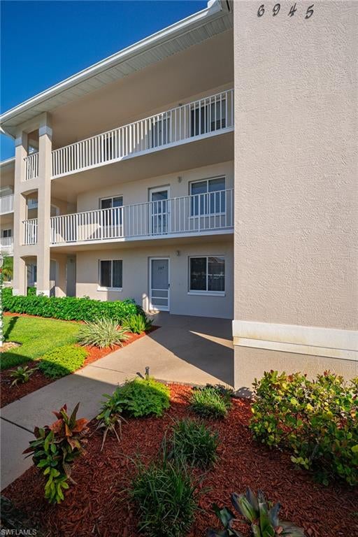 CHATHAM SQUARE - Residential
