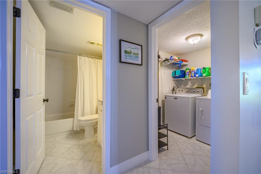 CHATHAM SQUARE - Residential