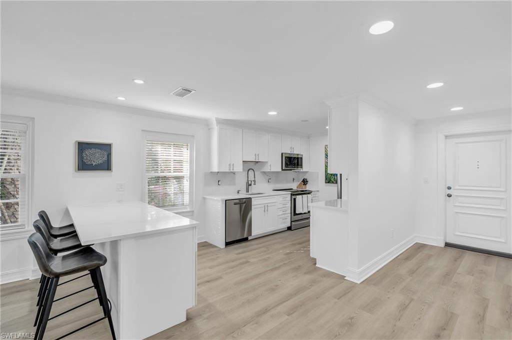 OLDE NAPLES - Residential Lease