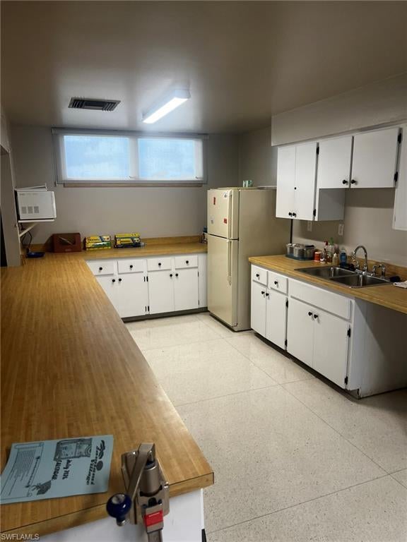 TAMIAMI VILLAGE - Residential