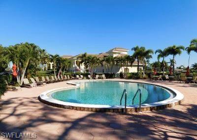 LAS BRISAS AT SPANISH WELLS - Residential