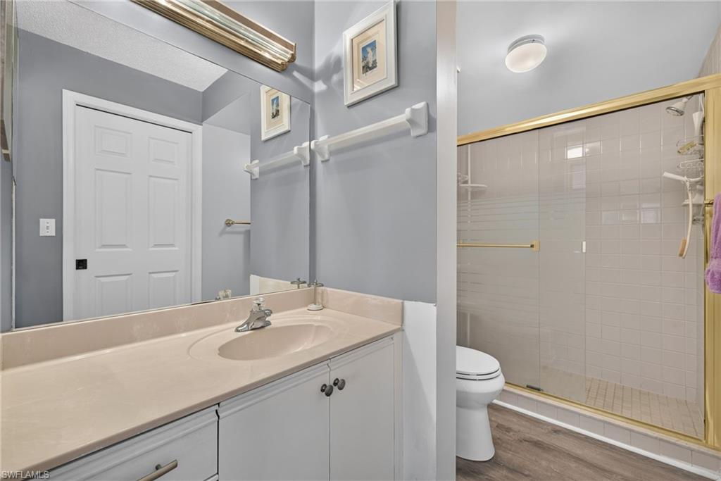 CHATHAM SQUARE - Residential