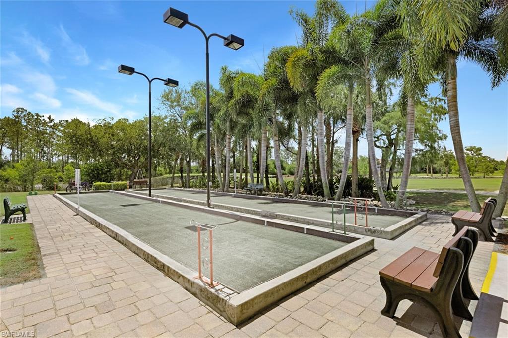 CHATHAM SQUARE - Residential