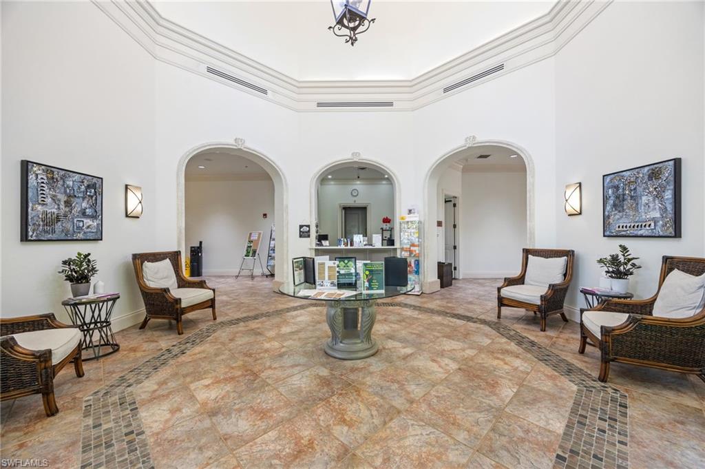 TRIANA - Residential
