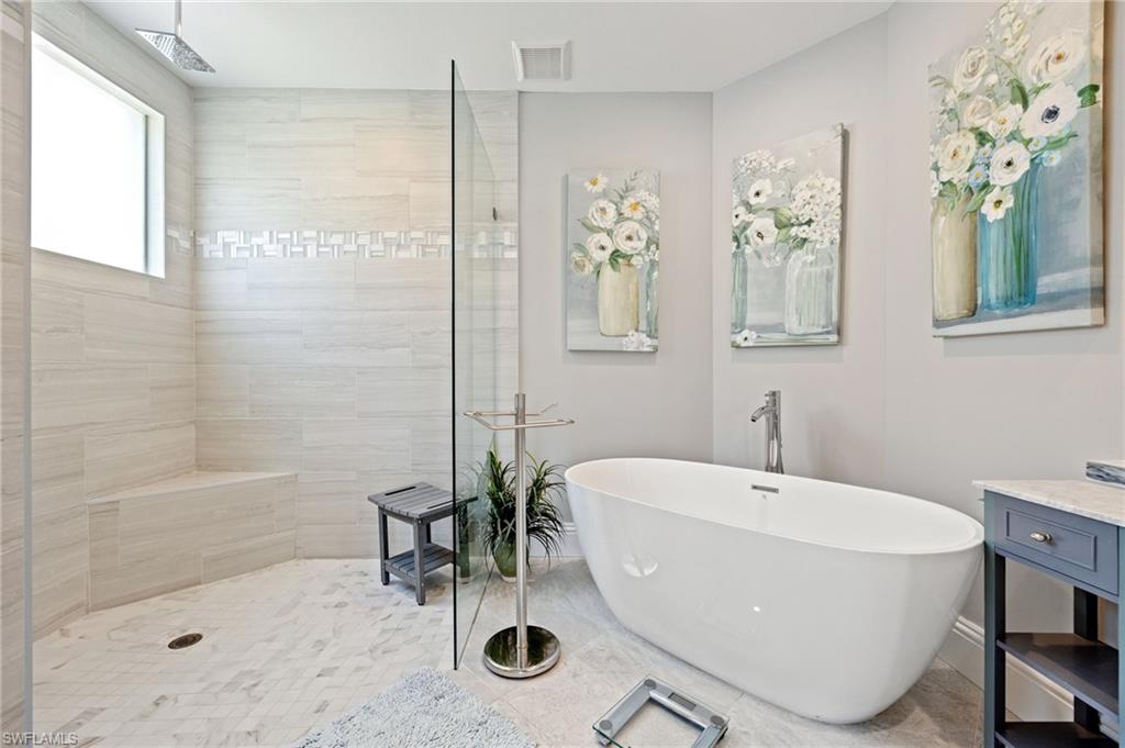TRIANA - Residential