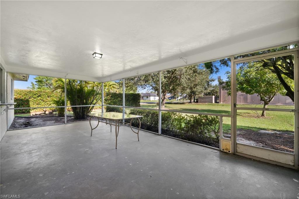CAPE CORAL - Residential