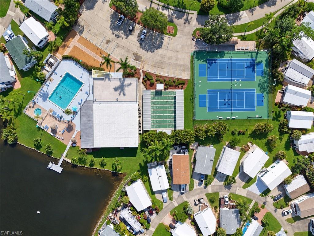 ISLAND CLUB AT CORKSCREW WOODLANDS - Residential