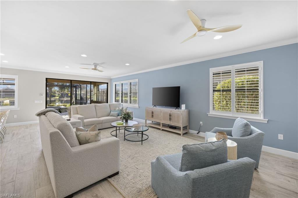 CORKSCREW SHORES - Residential