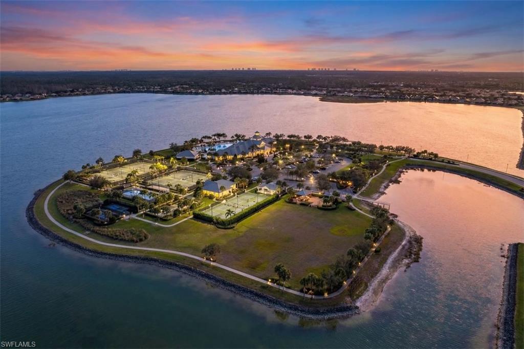CORKSCREW SHORES - Residential