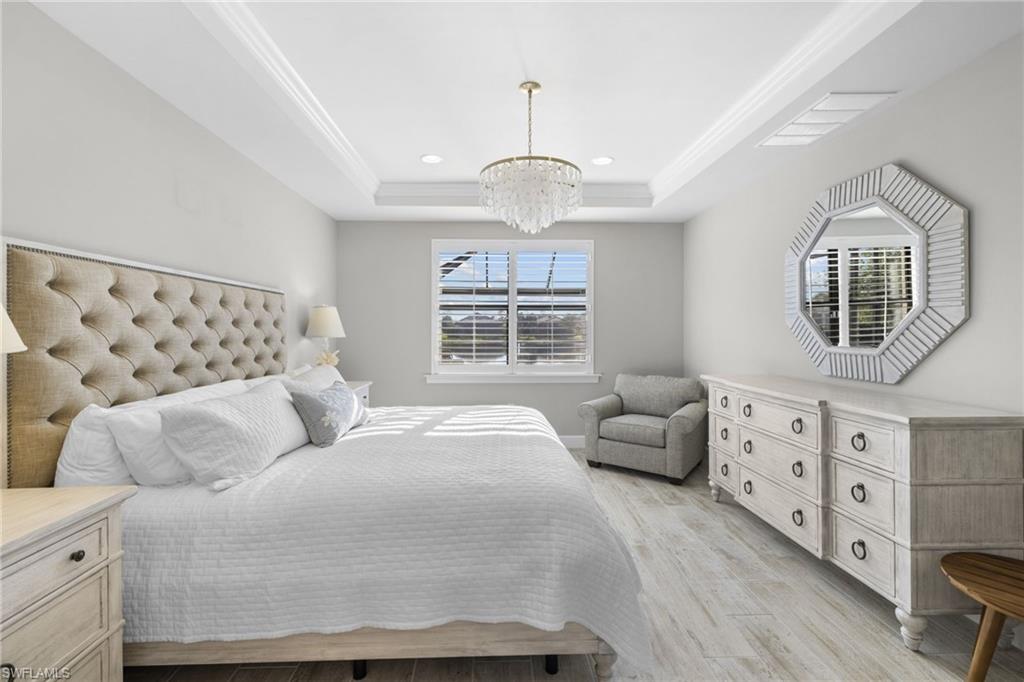 CORKSCREW SHORES - Residential