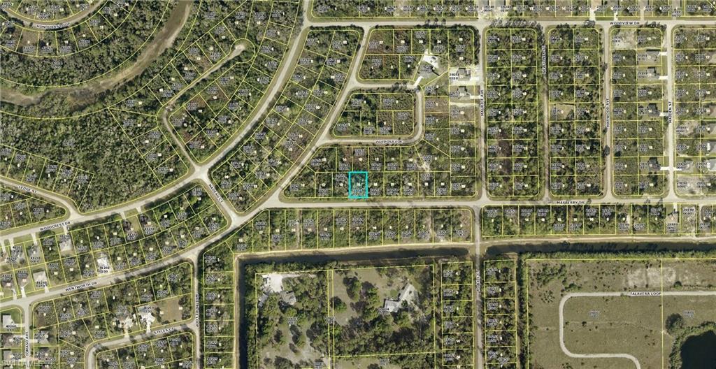 LEHIGH ACRES - Land