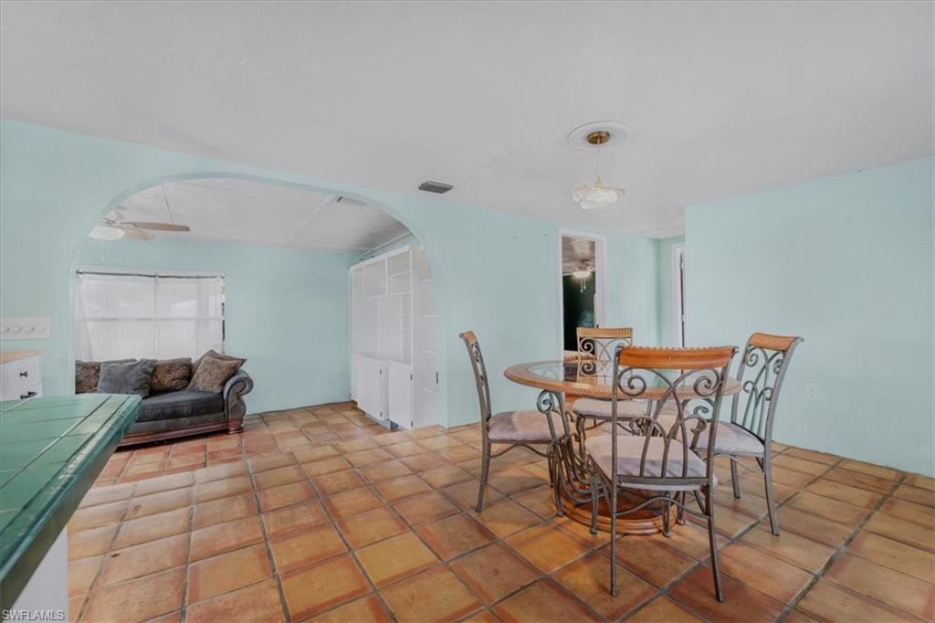 MOORE HAVEN - Residential