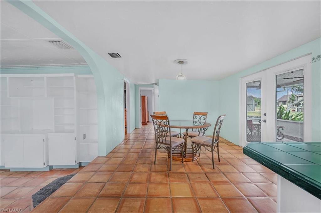 MOORE HAVEN - Residential