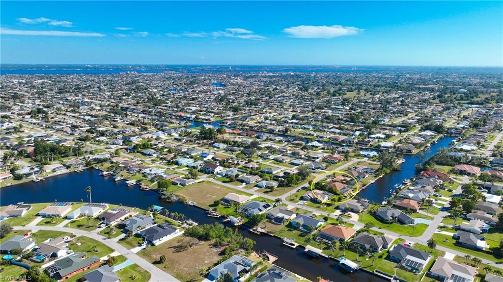 CAPE CORAL - Residential