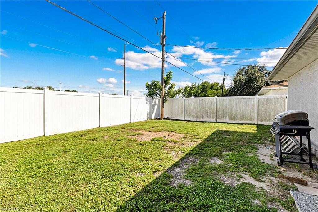 CAPE CORAL - Residential Income