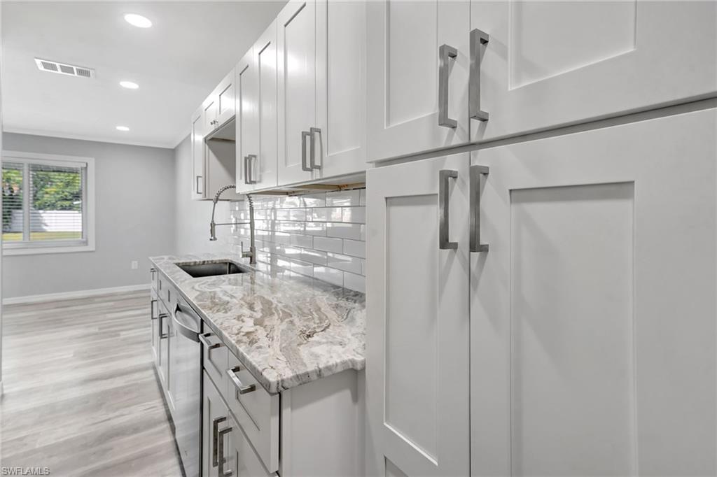 FORT MYERS SHORES - Residential