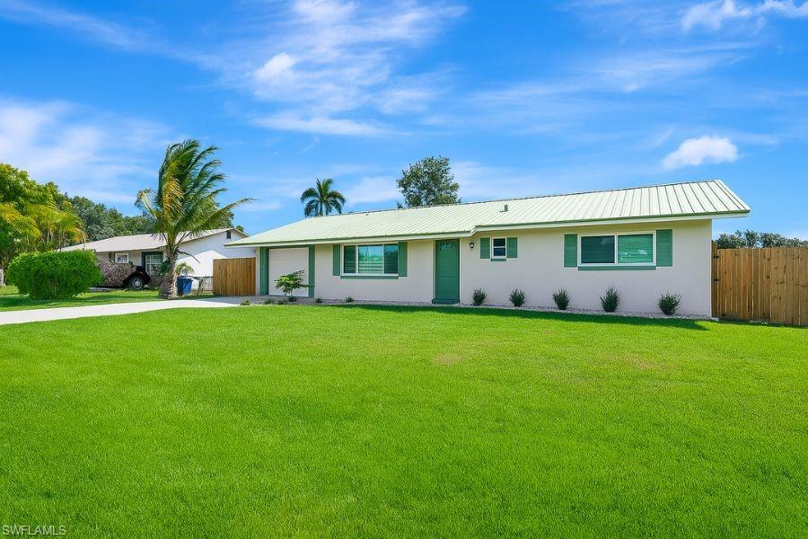 FORT MYERS SHORES - Residential