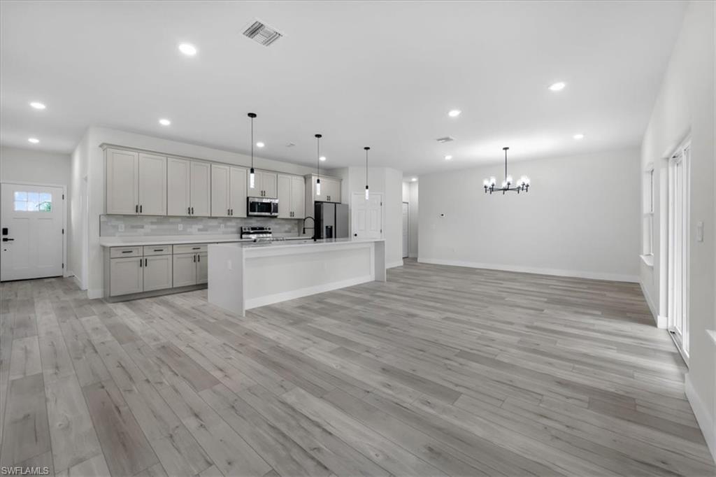 SUN N LAKES - Residential