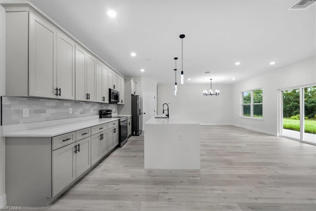 SUN N LAKES - Residential