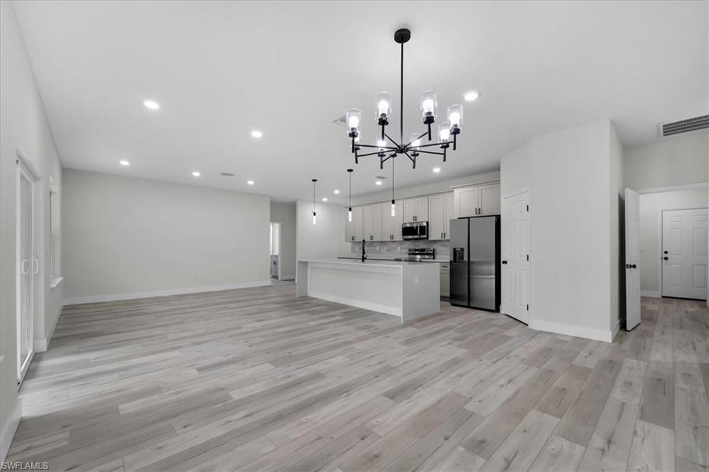 SUN N LAKES - Residential
