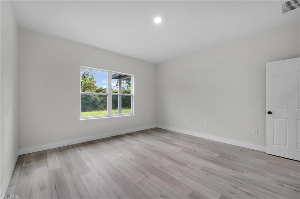 SUN N LAKES - Residential