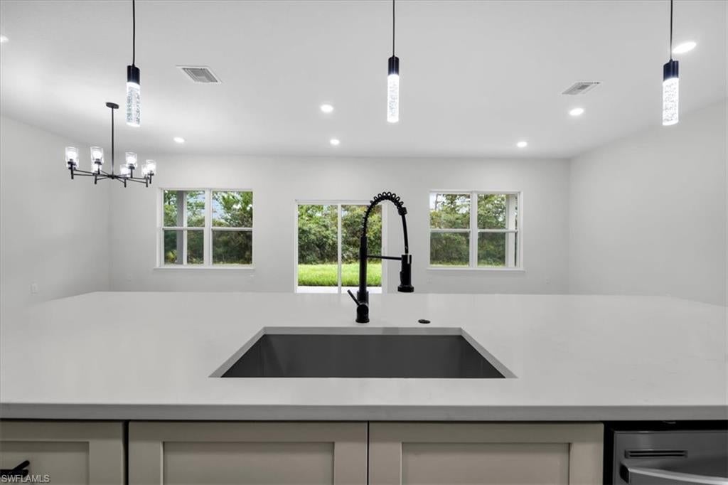 SUN N LAKES - Residential