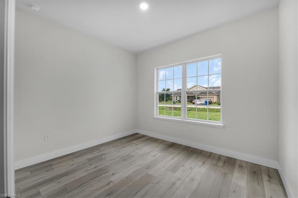 SUN N LAKES - Residential