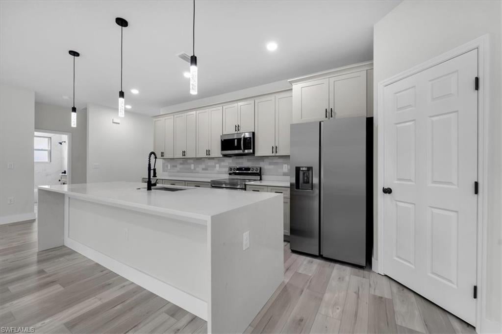 SUN N LAKES - Residential