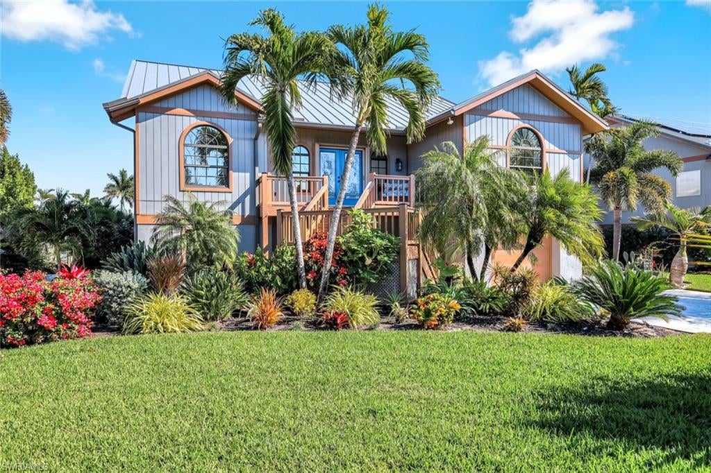 HARBOUR COTTAGES - Residential