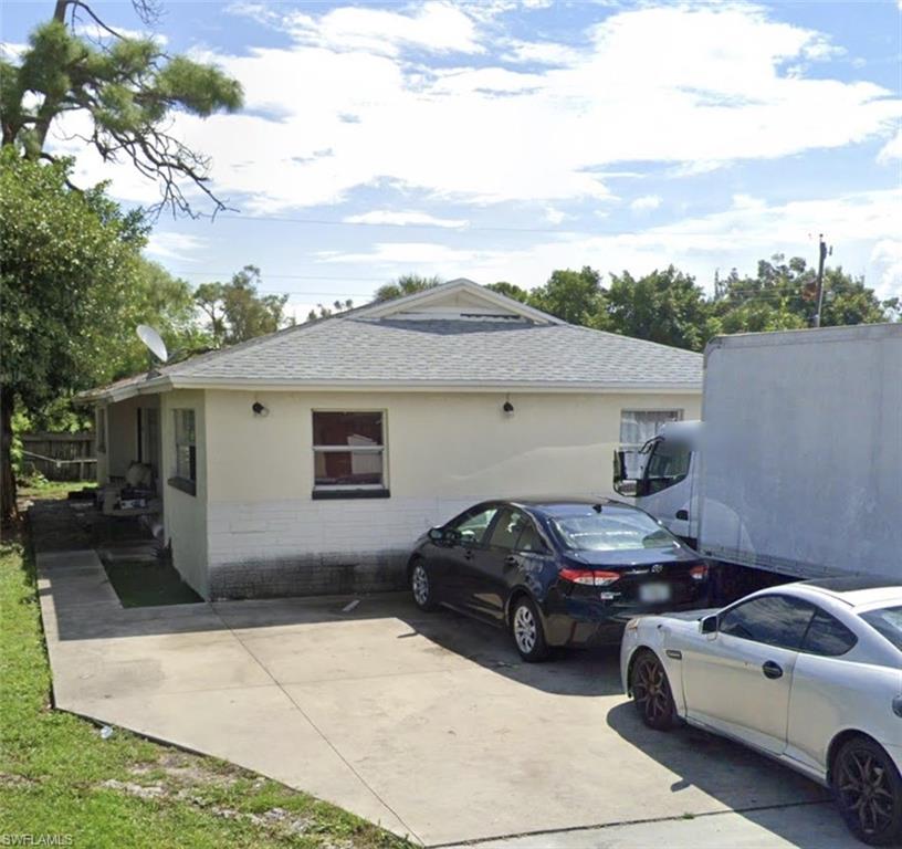 PINE MANOR - Residential Income