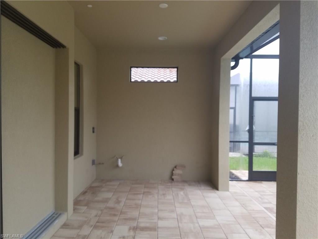 PEBBLE POINTE - Residential