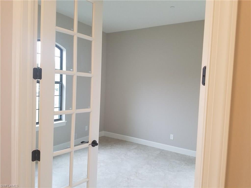 PEBBLE POINTE - Residential