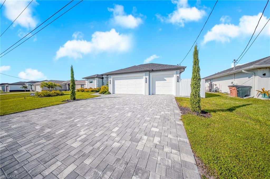 CAPE CORAL - Residential