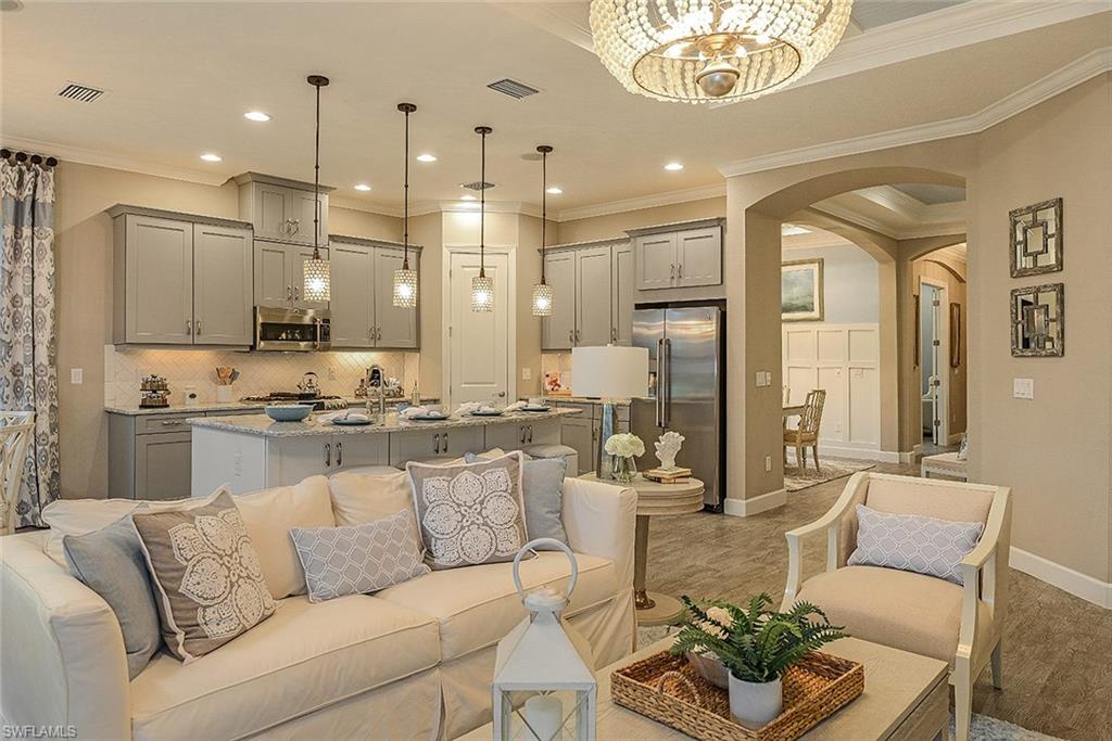 PEBBLE POINTE - Residential