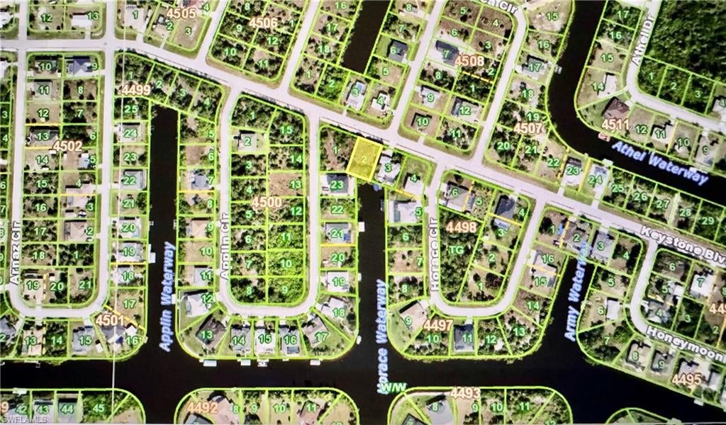 SOUTH GULF COVE - Land