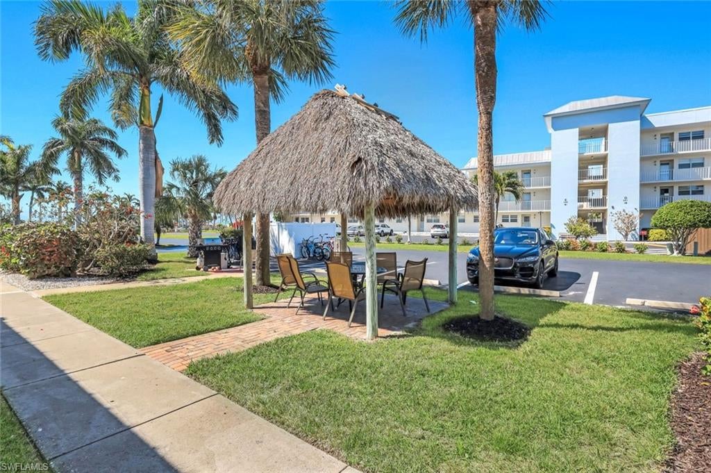 BEACH VIEW - Residential