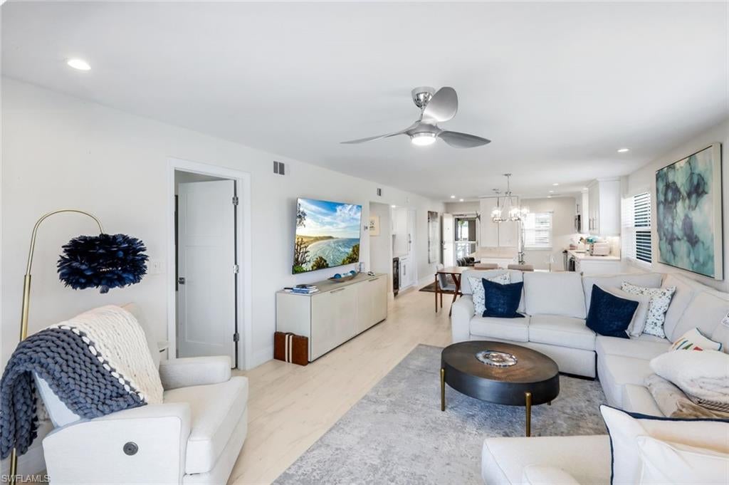 BEACH VIEW - Residential