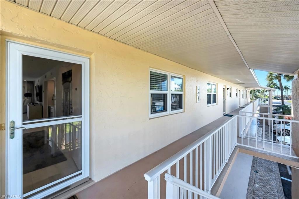 BEACH VIEW - Residential