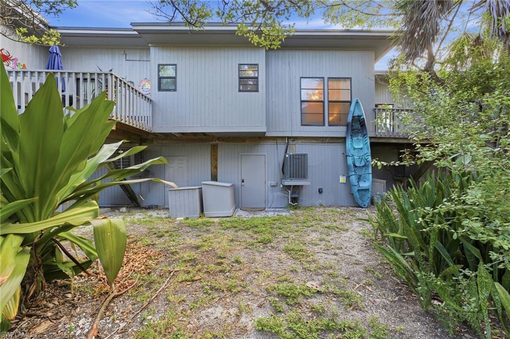 SAFETY HARBOR CLUB - Residential