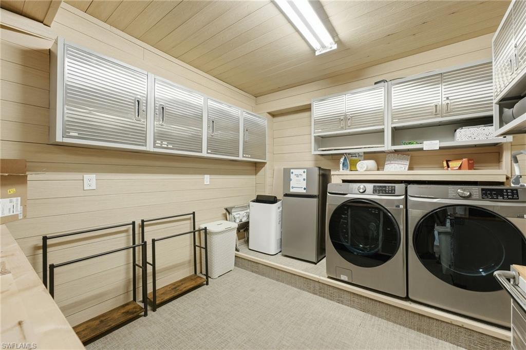 SAFETY HARBOR CLUB - Residential