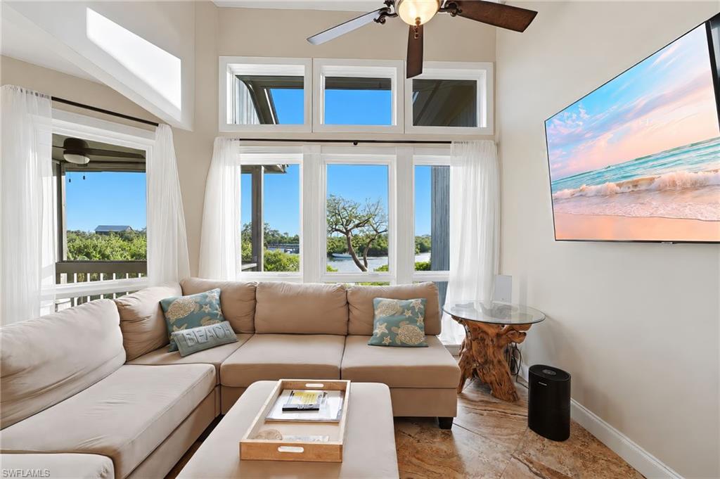 SAFETY HARBOR CLUB - Residential