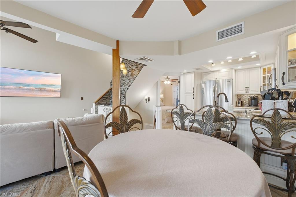 SAFETY HARBOR CLUB - Residential